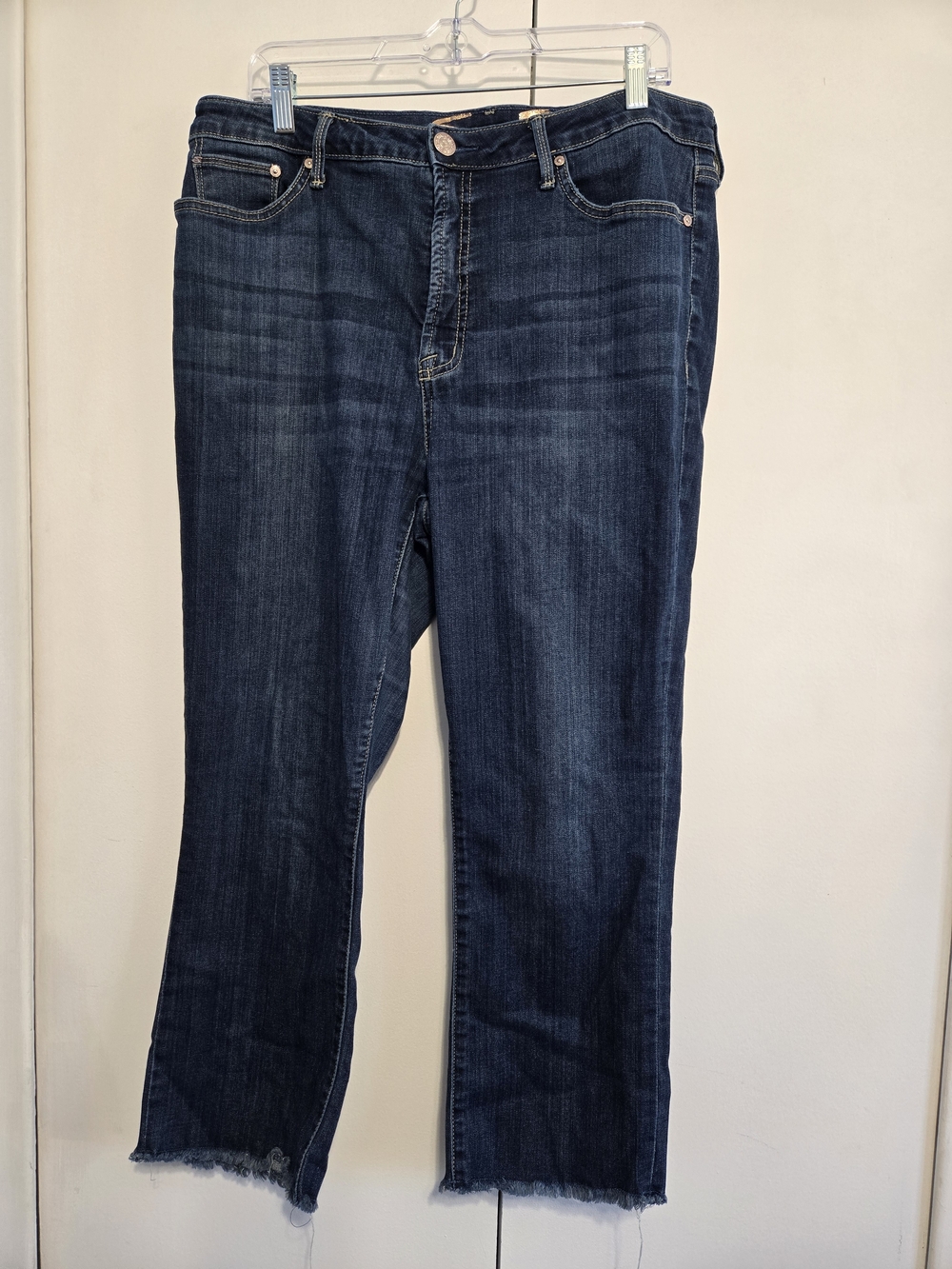 Seven7 Jeans 16 Dark Wash Straight Leg Raw Frayed Hem 26" Inseam
